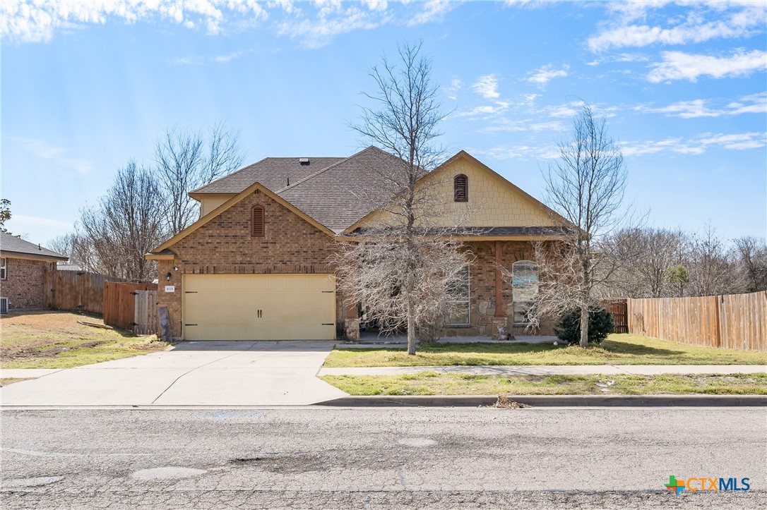1021 H K Allen Parkway Property Photo 2