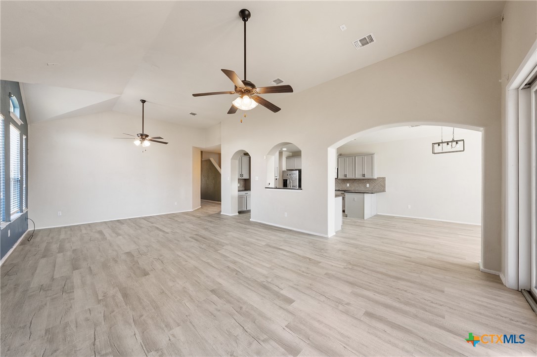 1021 H K Allen Parkway Property Photo 7