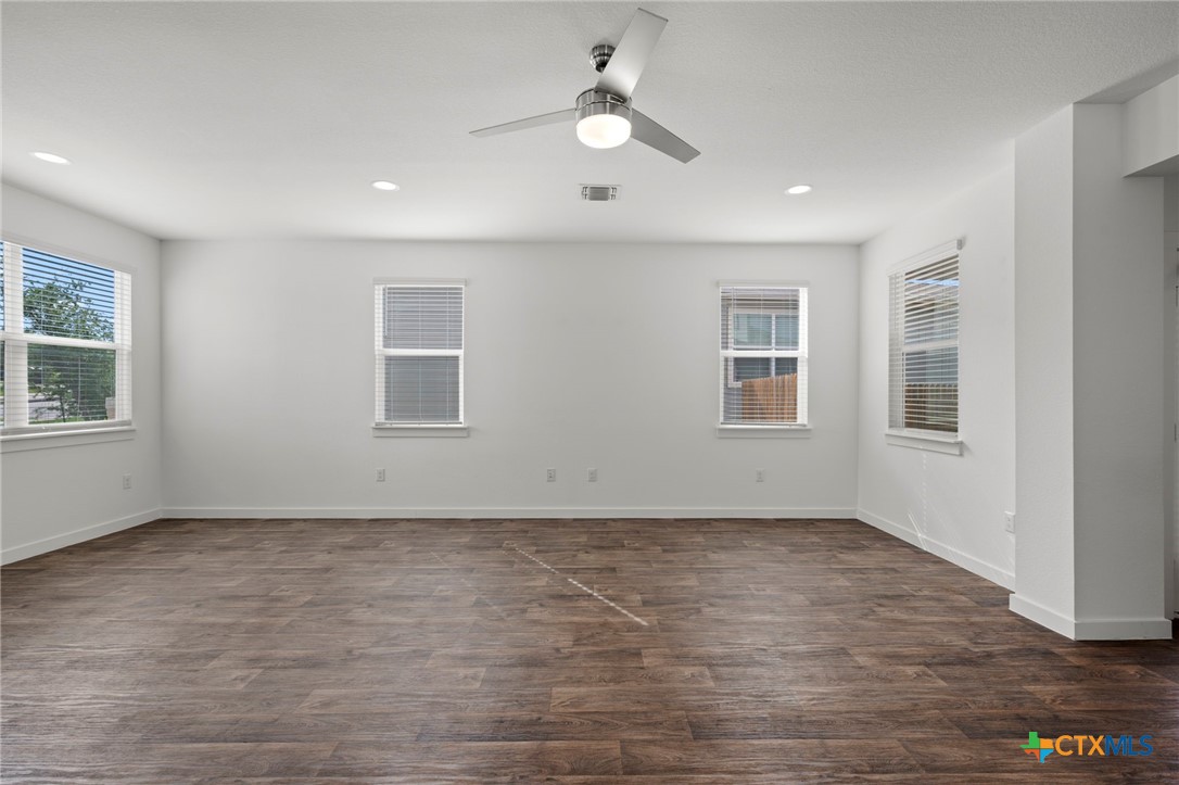 3728 Yeoman Street Property Photo 6