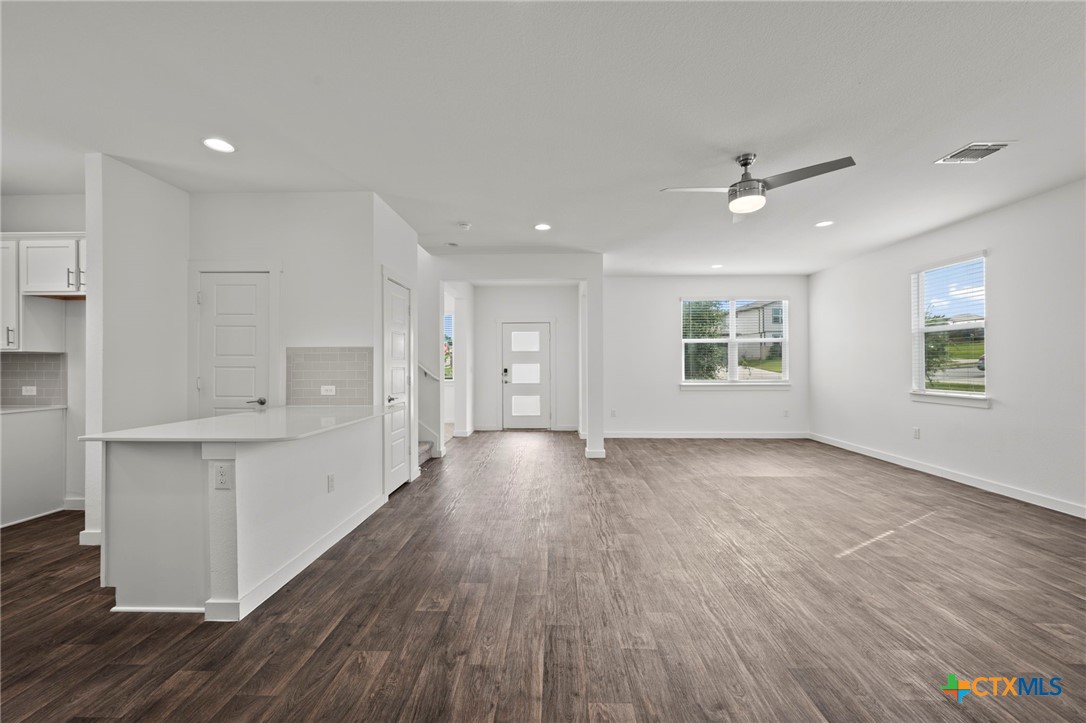 3728 Yeoman Street Property Photo 11