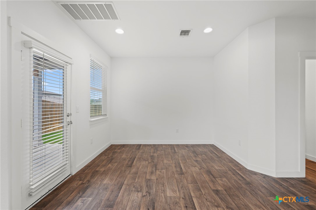 3728 Yeoman Street Property Photo 18