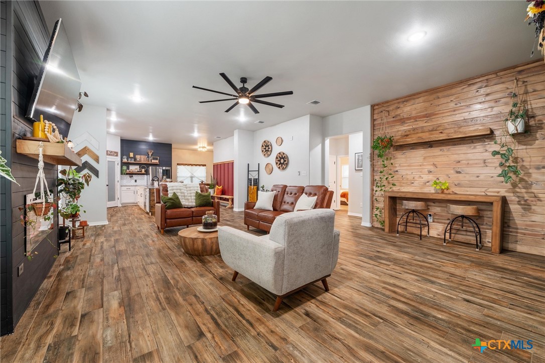 516 Holstein Drive Property Photo