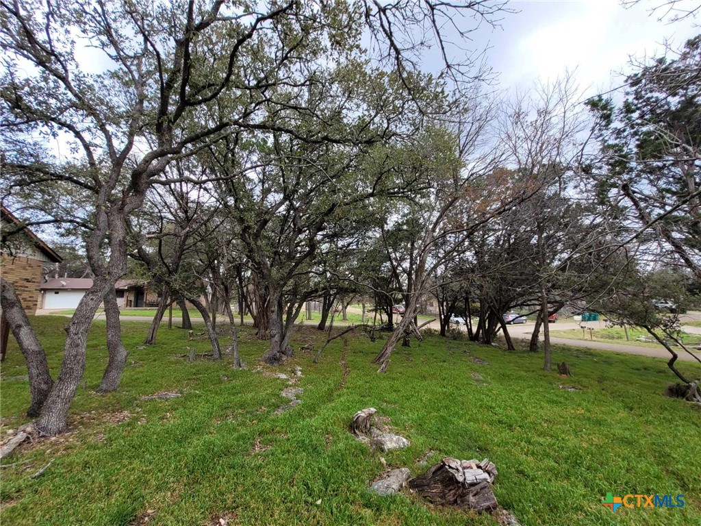 14 S Cliffwood Circle Property Photo 7