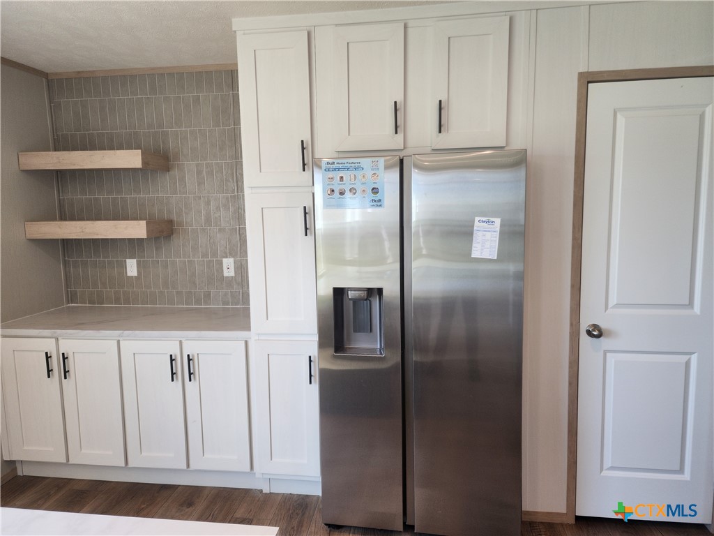 4214 Woodrow Center Drive Property Photo 4