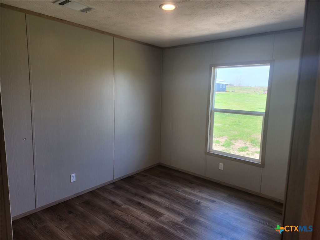 4214 Woodrow Center Drive Property Photo 8
