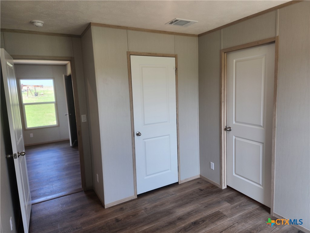 4214 Woodrow Center Drive Property Photo 11