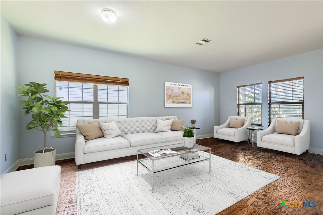 219 Woodlake Drive Property Photo 4