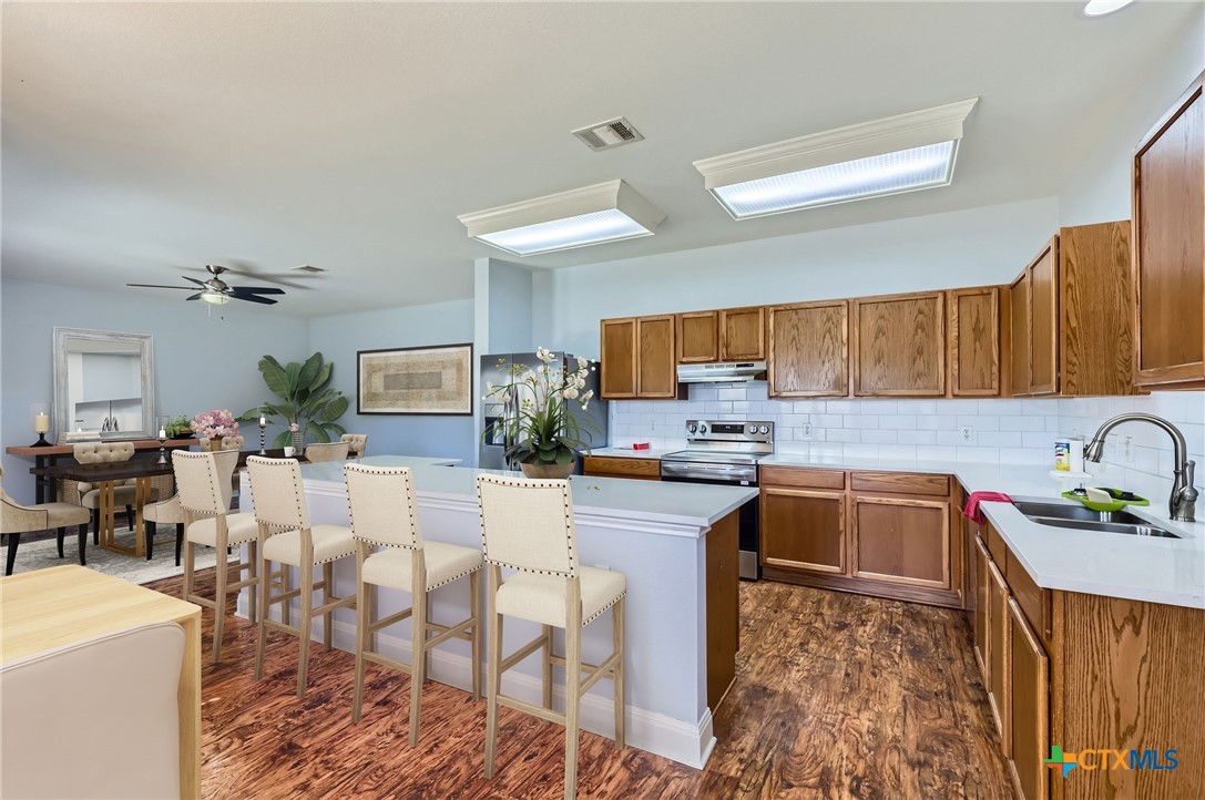 219 Woodlake Drive Property Photo 14