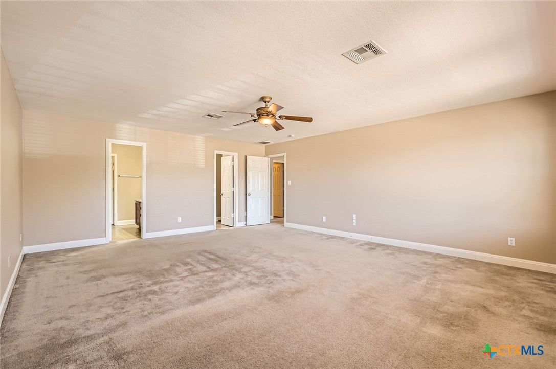 219 Woodlake Drive Property Photo 20