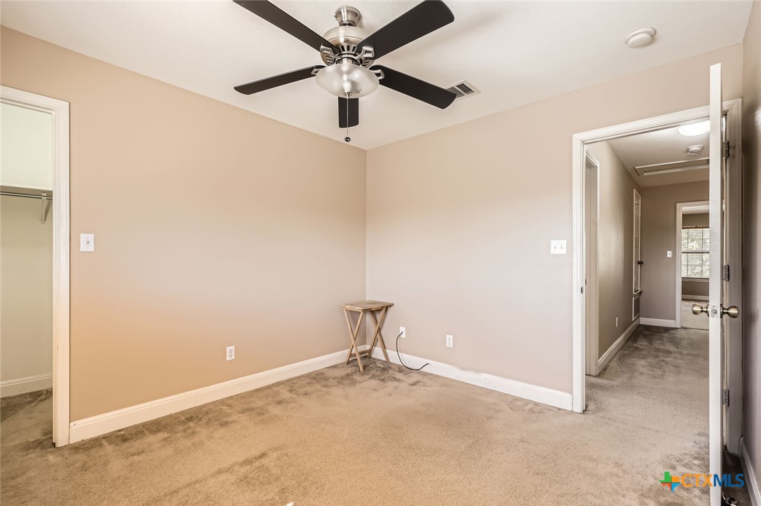 219 Woodlake Drive Property Photo 28