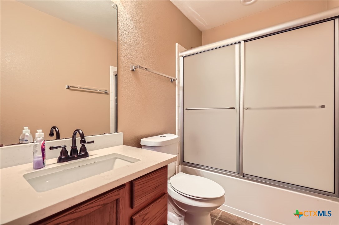 219 Woodlake Drive Property Photo 33