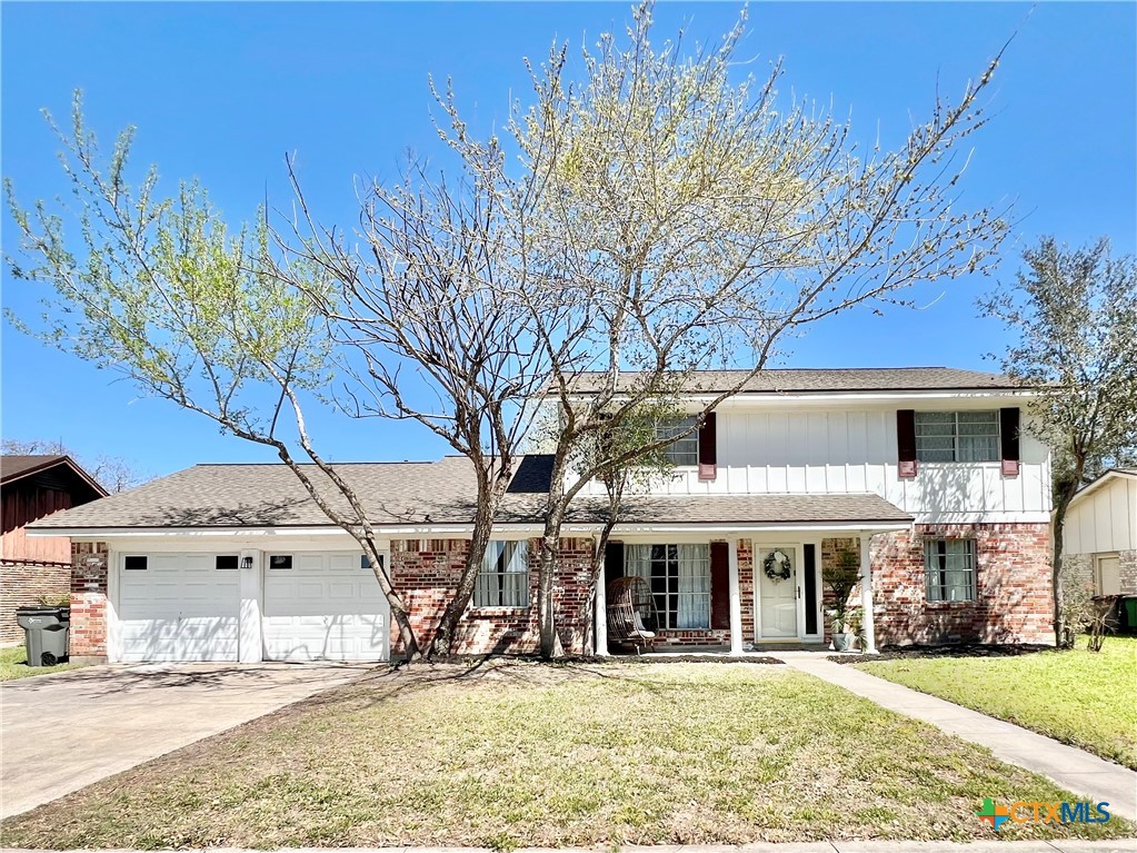 505 Yorkshire Lane Property Photo 1