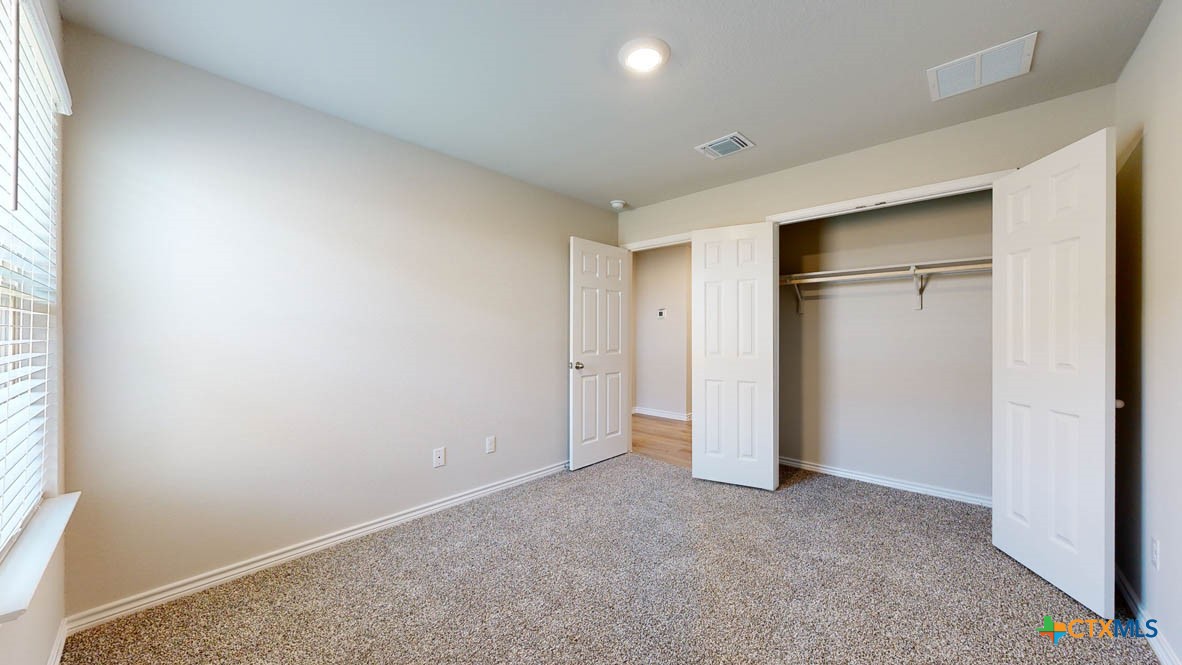 1875 Truscott Parkway Property Photo 20