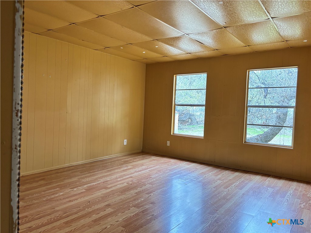 520 Royal Oak Drive Property Photo 10