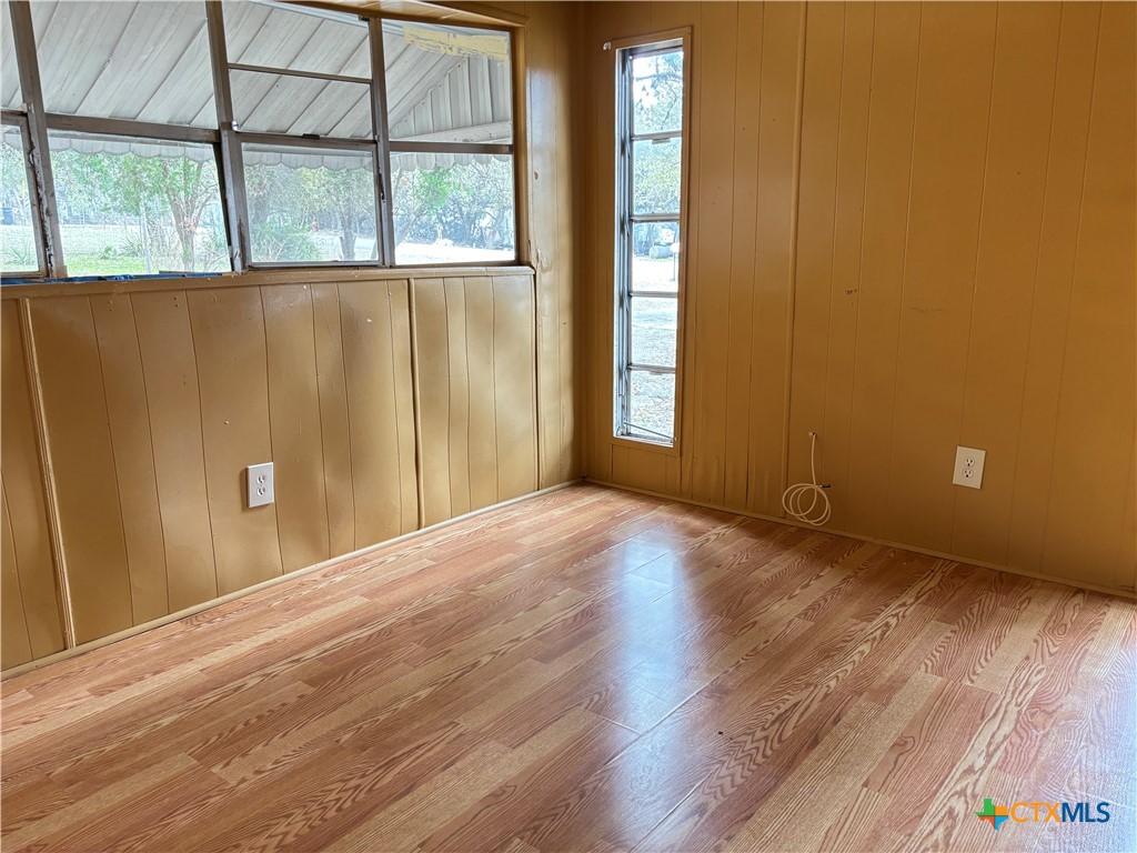 520 Royal Oak Drive Property Photo 17