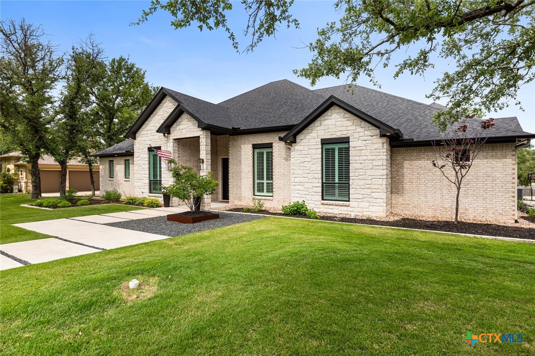 12 Lago Viento Lane Property Photo 7