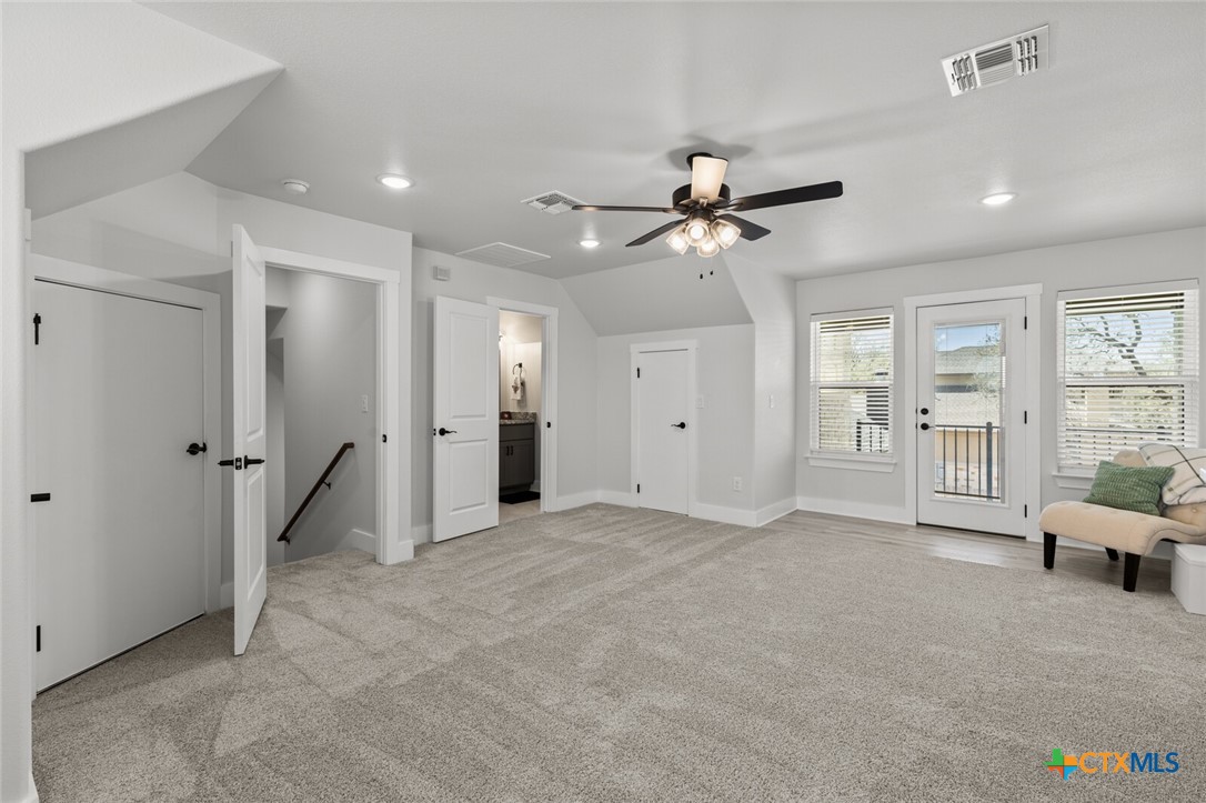12 Lago Viento Lane Property Photo 36
