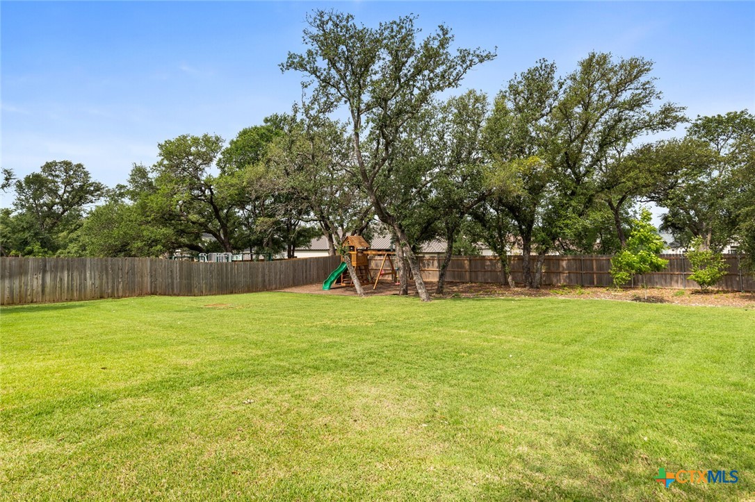 12 Lago Viento Lane Property Photo 47