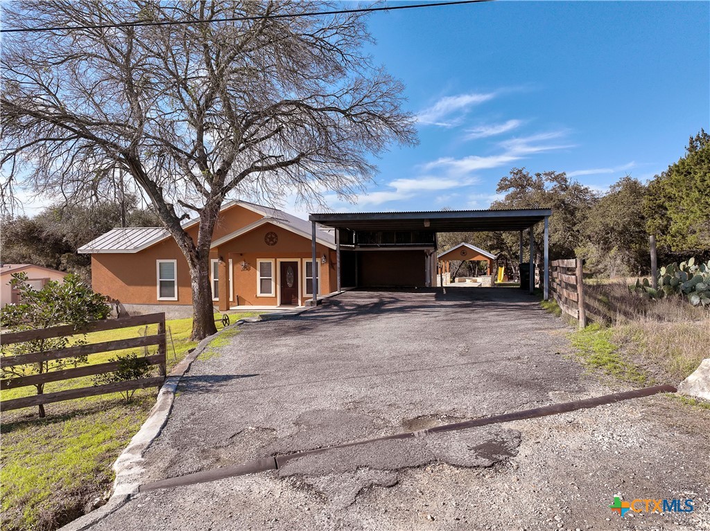 497 Farhills Drive Property Photo 48