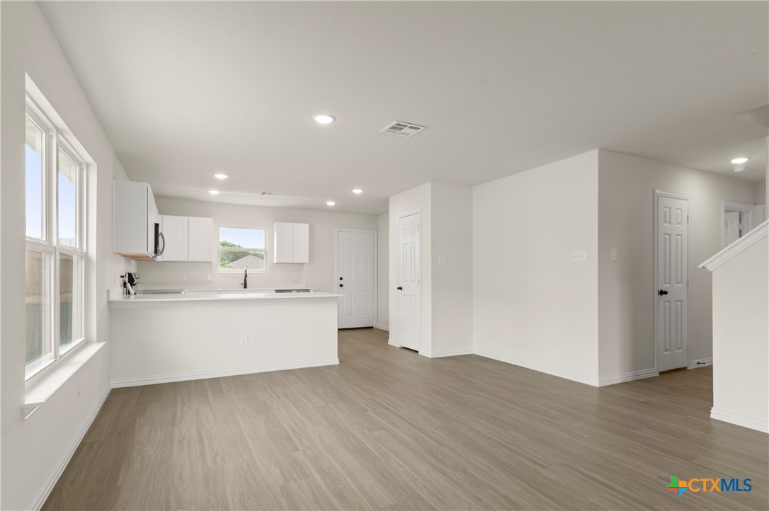 1007 Antelope Trail Property Photo 8