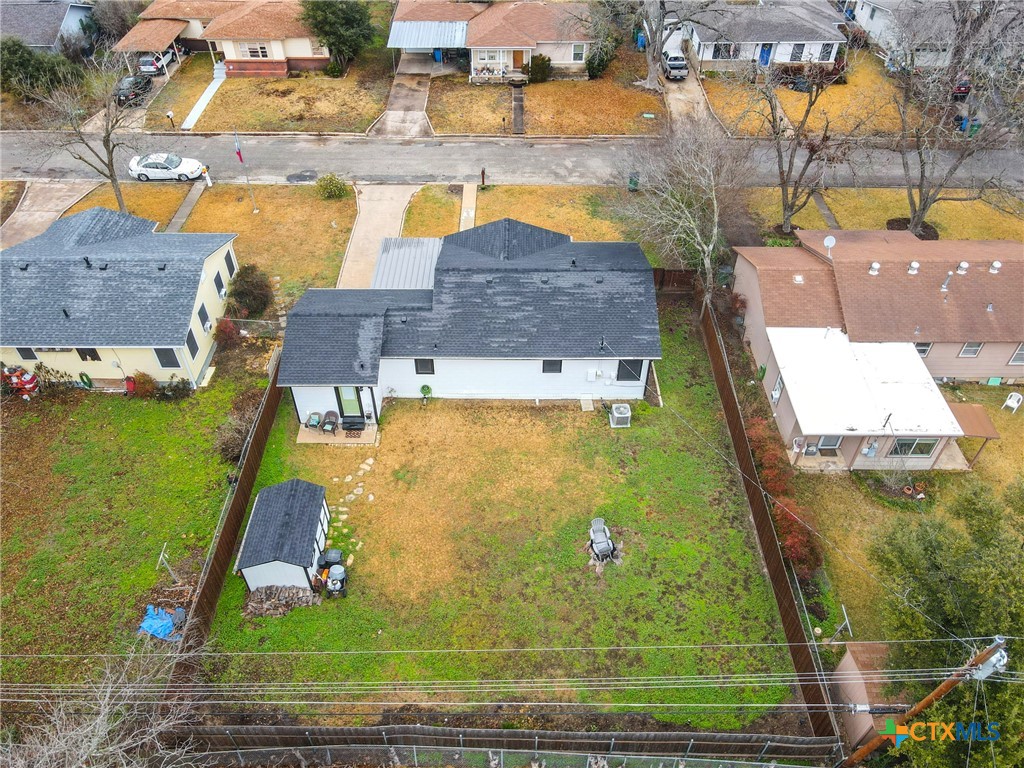 1011 Gilmore Street Property Photo 33