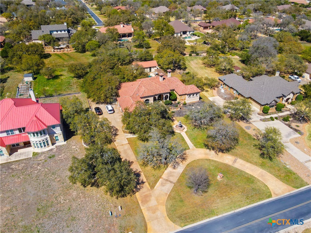 220 Gabriel Woods Drive Property Photo 13