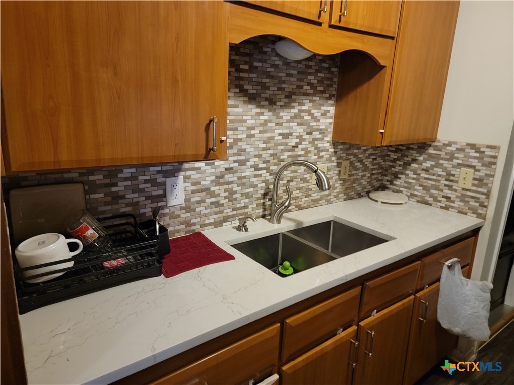 1802 Muir Drive Property Photo 16