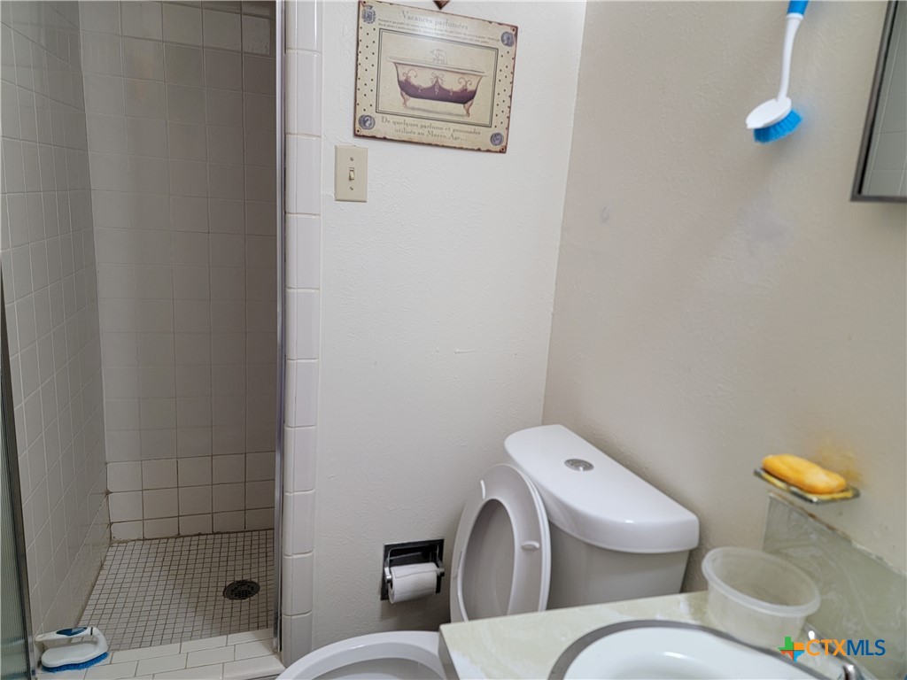 1802 Muir Drive Property Photo 17