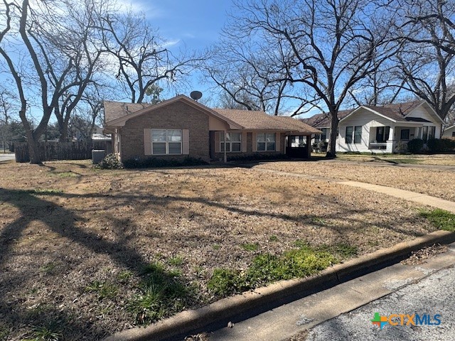 611 8th Street Property Photo