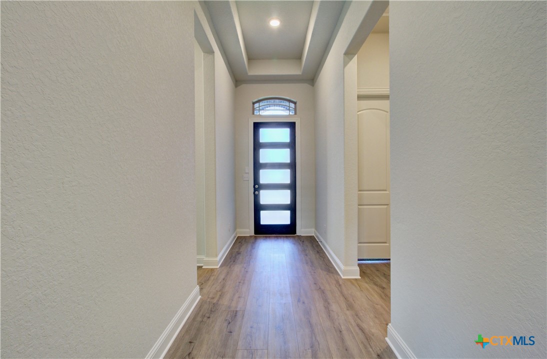 2048 Stephanie Avenue Property Photo 1