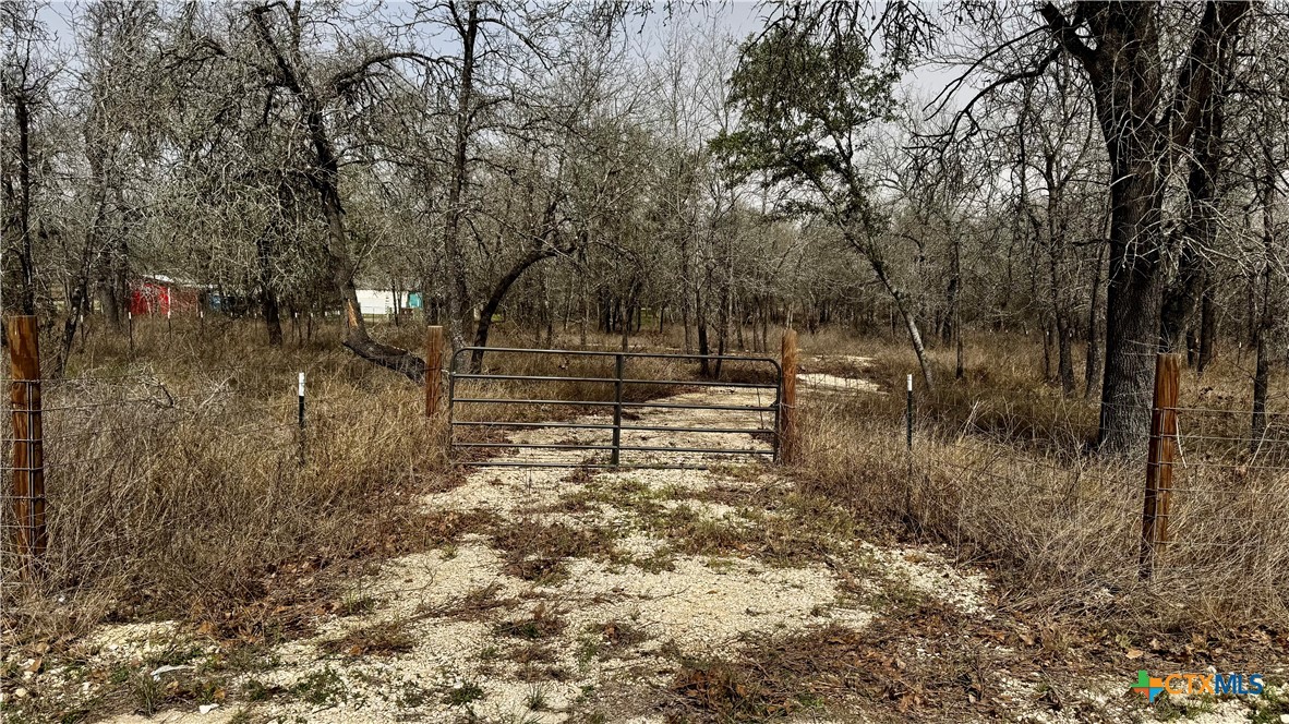 1611 Kerr Circle Property Photo 2