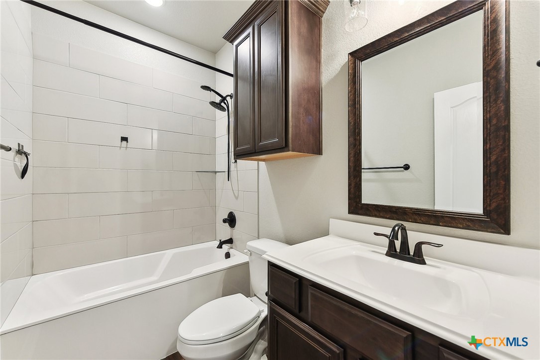 3310 Long Fellow Drive Property Photo 23