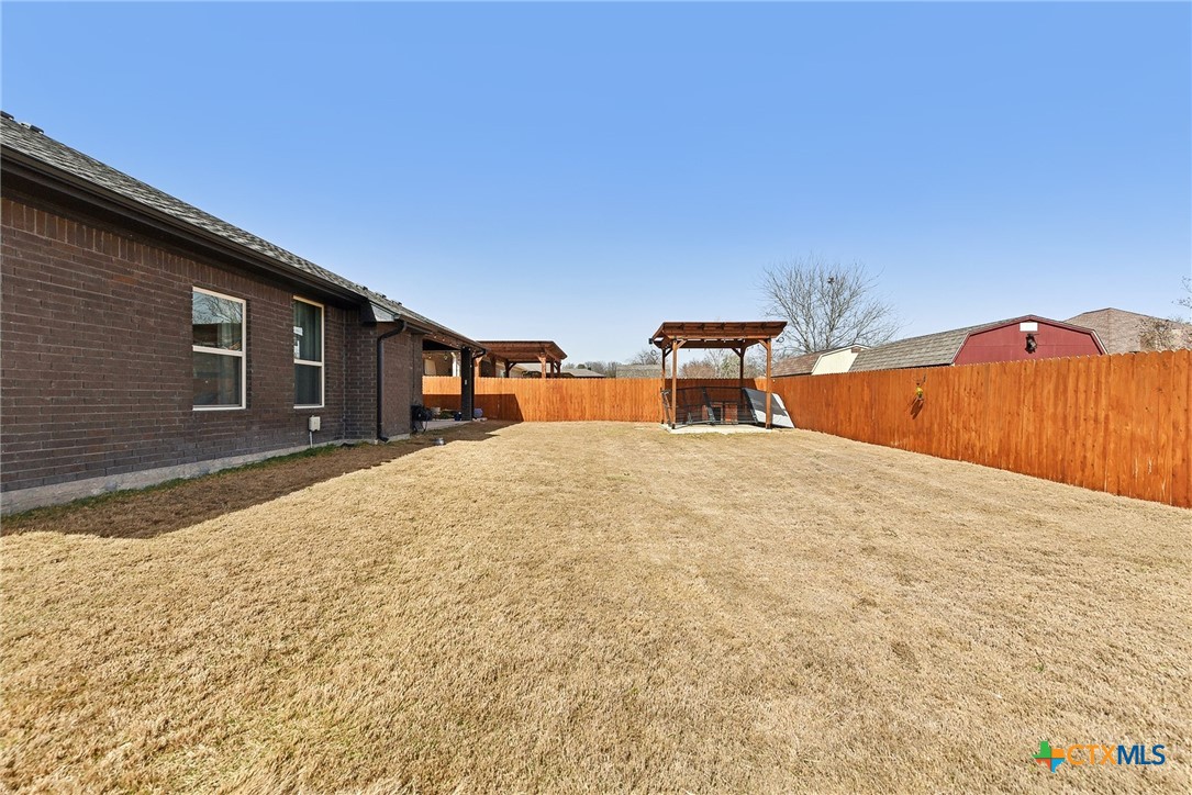 3310 Long Fellow Drive Property Photo 40