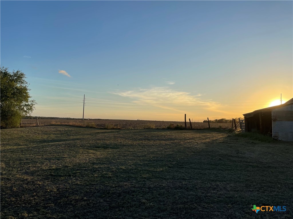 346 Cr 352 Property Photo 1