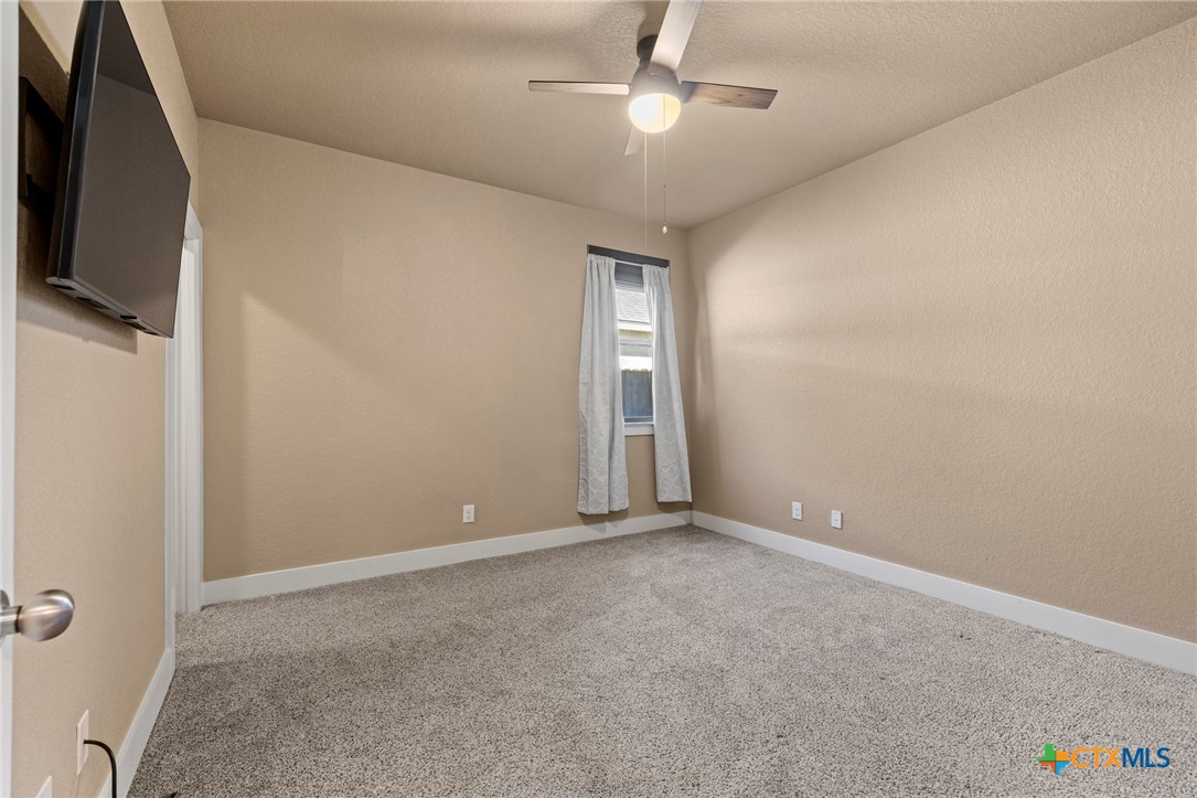 216 Riley Lane Property Photo 25