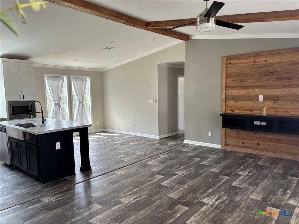 320 Fawn Drive Property Photo 5
