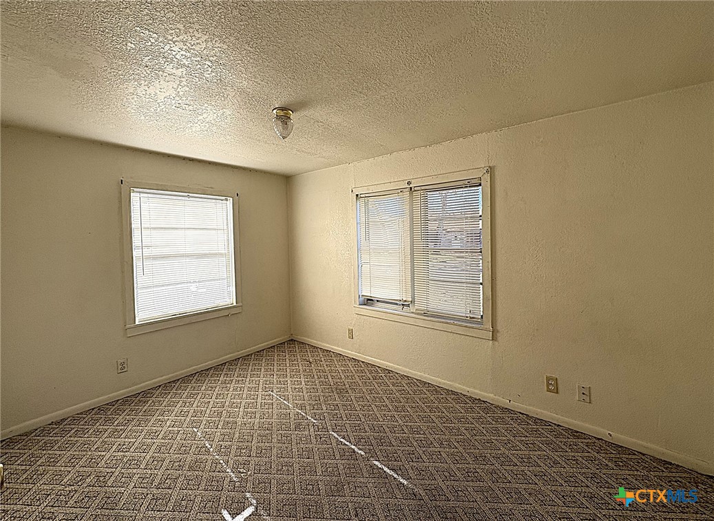 201 Dewald Street Property Photo 7