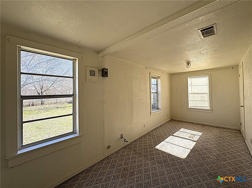 201 Dewald Street Property Photo 8