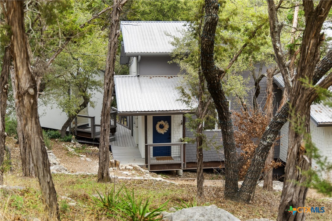 1398 Myers Creek Road Property Photo
