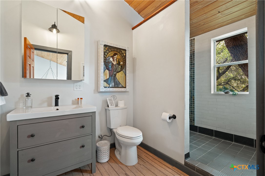 1398 Myers Creek Road Property Photo 6