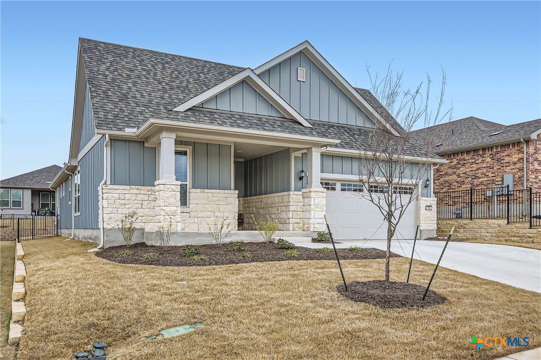 115 Striker Lane Property Photo 4