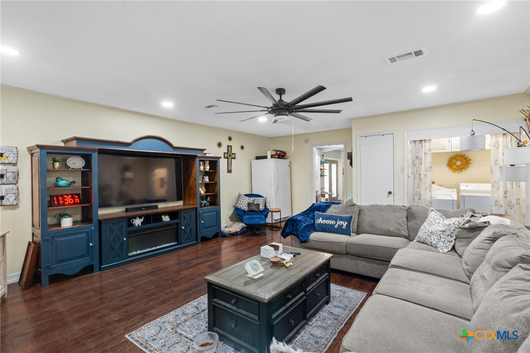 455 Suncrest Lane Property Photo 24