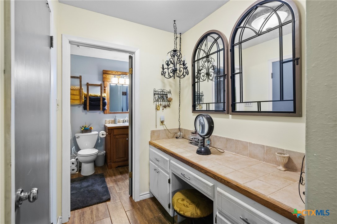 455 Suncrest Lane Property Photo 38