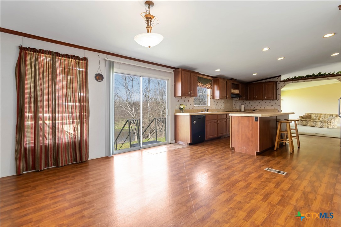 6635 Fm 2438 Property Photo 5