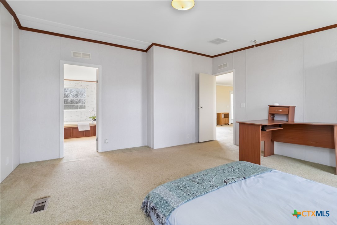 6635 Fm 2438 Property Photo 16