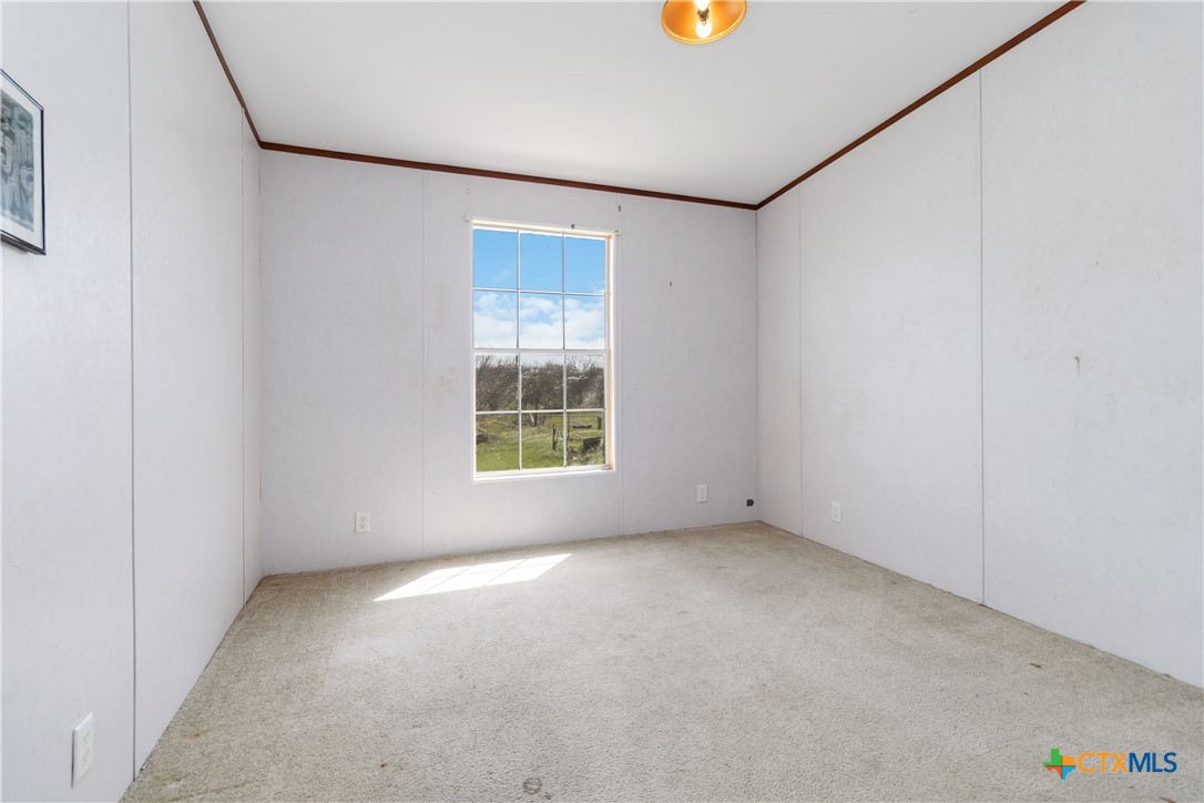 6635 Fm 2438 Property Photo 22