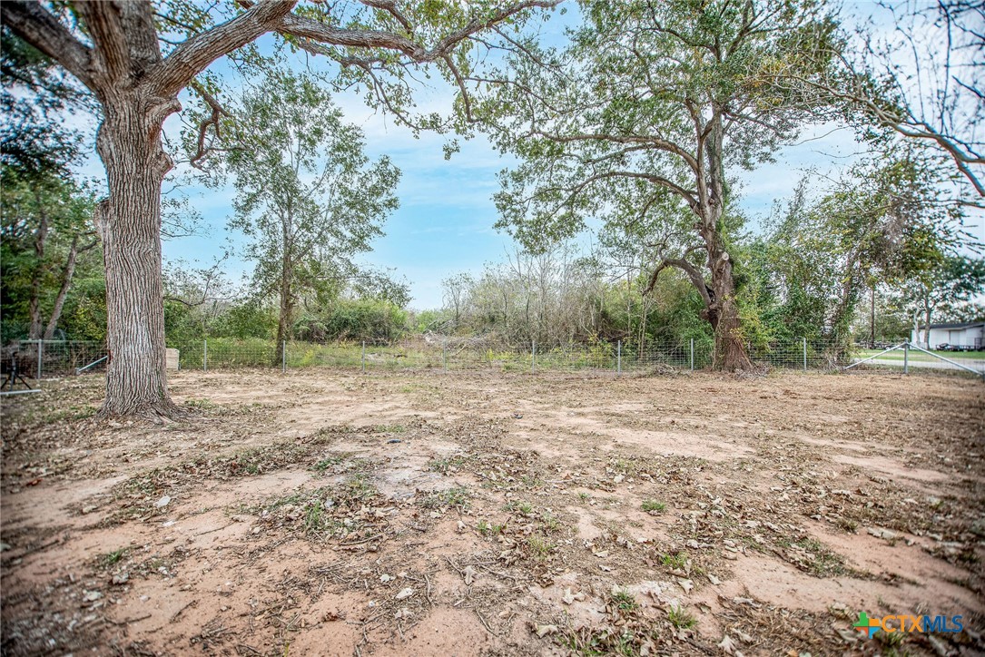 548 Pecan Property Photo 30