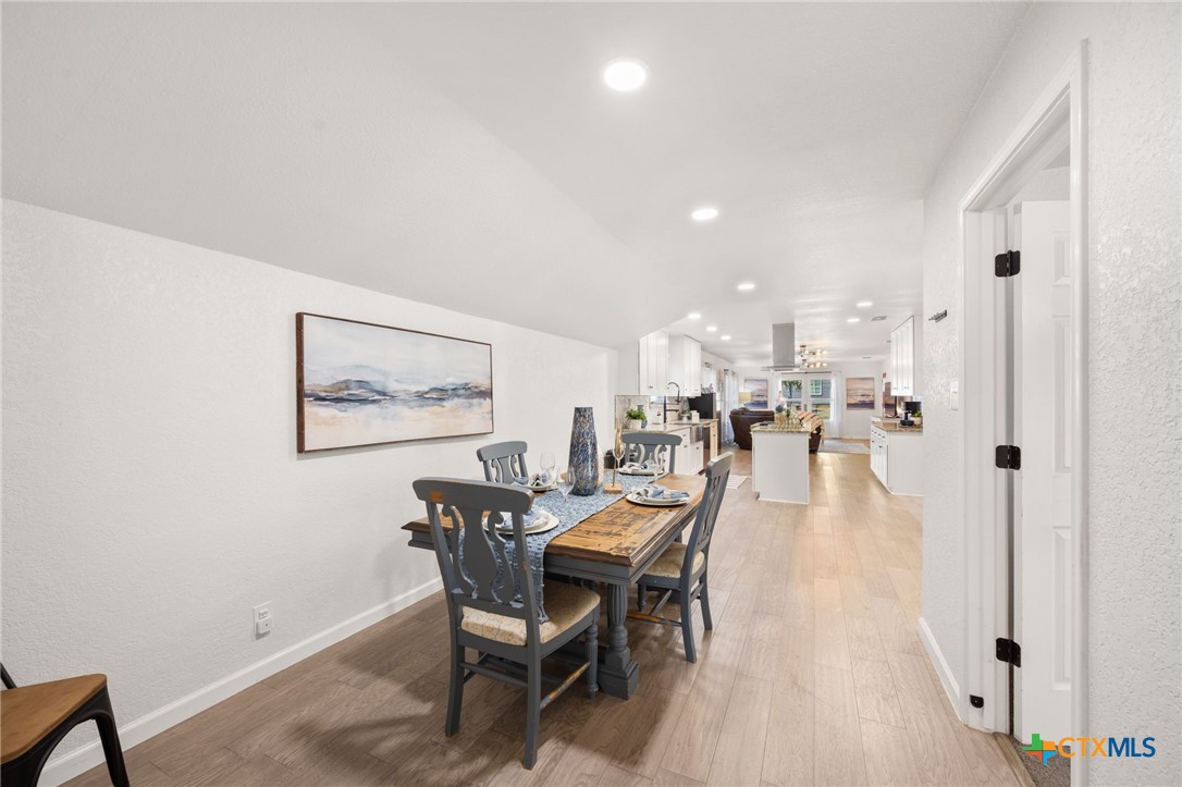 1428 Lee Street Property Photo 13