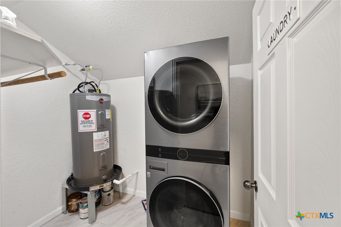 1428 Lee Street Property Photo 23