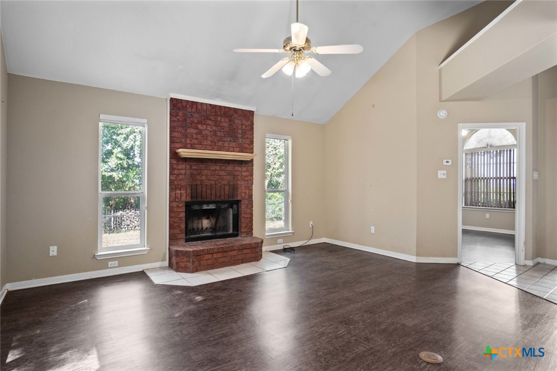 120 Wind Ridge Drive Property Photo 7